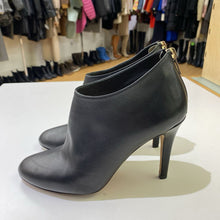 Load image into Gallery viewer, Jimmy Choo shooties 37