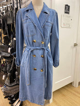 Load image into Gallery viewer, Tribal Jeans trench coat S