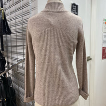 Load image into Gallery viewer, Royal Robbins merino wool/blend zip cardi XS