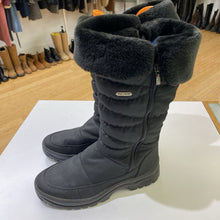 Load image into Gallery viewer, Pajar boots w ice grippers 40