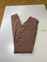 Load image into Gallery viewer, Lululemon leggings 4