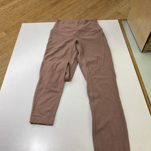 Load image into Gallery viewer, Lululemon leggings 4