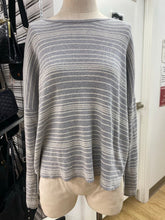 Load image into Gallery viewer, Eileen Fisher knit top L