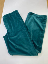 Load image into Gallery viewer, Levis baggy Velour trousers 25