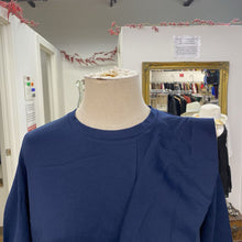 Load image into Gallery viewer, Akris Punto top 8