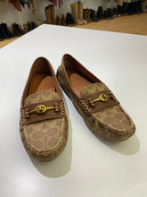 Load image into Gallery viewer, Coach logo loafers 8/38.5