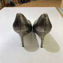 Load image into Gallery viewer, Sam Edelman leather heels 8