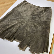 Load image into Gallery viewer, Betty Barclay suede skirt 10
