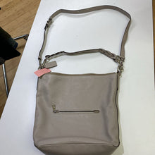 Load image into Gallery viewer, Coach pebbled leather double strap handbag