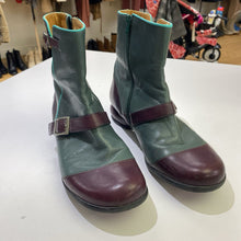 Load image into Gallery viewer, John Fluevog vintage boots 9.5