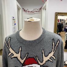 Load image into Gallery viewer, Christmas sweater L
