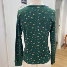 Load image into Gallery viewer, American Eagle floral waffle top M