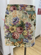Load image into Gallery viewer, Twik/Simons brocade skirt S