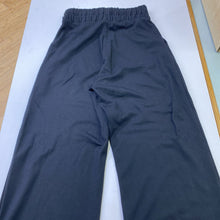 Load image into Gallery viewer, Rebecca Rowe pull on pants M
