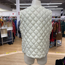 Load image into Gallery viewer, Uniqlo thin puffy vest L