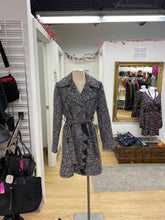 Load image into Gallery viewer, Tahari ruffle edge coat 10