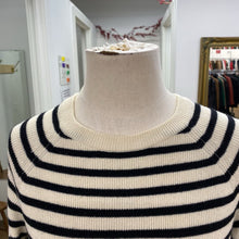 Load image into Gallery viewer, Equipment Striped sweater XS