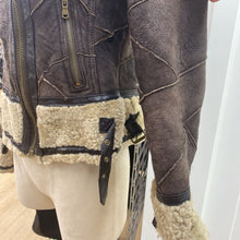 Load image into Gallery viewer, Velvet Heart 100% authentic lamb shearling jacket M