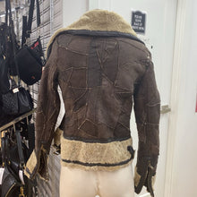 Load image into Gallery viewer, Velvet Heart 100% authentic lamb shearling jacket M