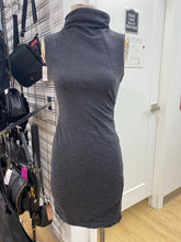Load image into Gallery viewer, Diane Von Furstenburg wool dress 4