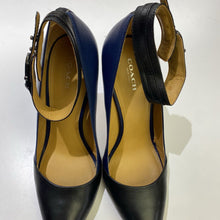 Load image into Gallery viewer, Coach Pumps 8.5