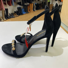 Load image into Gallery viewer, Coach metal details sandals 9