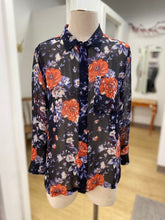 Load image into Gallery viewer, Wilfred sheer silk top M