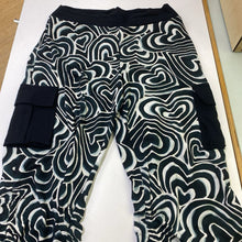 Load image into Gallery viewer, Rock n Karma gathered pull on pants XL