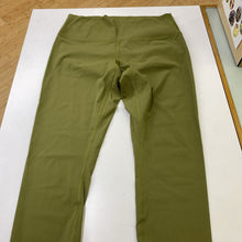 Load image into Gallery viewer, Lululemon leggings 12