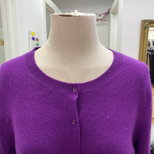 Load image into Gallery viewer, Lord & Taylor cashmere knit cardigan XL