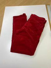 Load image into Gallery viewer, Banana Republic thick Corduroy Jeans 29