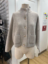 Load image into Gallery viewer, Mango Sweater S