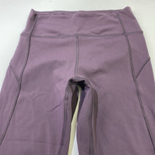 Load image into Gallery viewer, Lululemon crop leggings 6