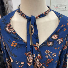 Load image into Gallery viewer, Sanctuary floral dress NWT M