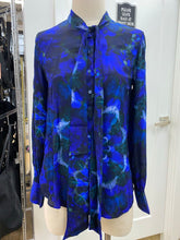 Load image into Gallery viewer, Desigual tie neck top M