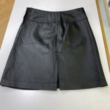 Load image into Gallery viewer, Le Chateau vintage leather skirt 5/6