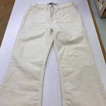 Load image into Gallery viewer, Gap '70s Flare High Rise cords 4p