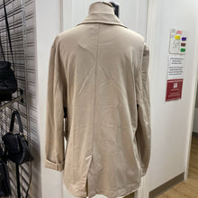 Load image into Gallery viewer, Froccella unstructured blazer NWT O/S