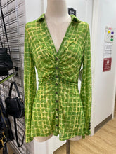 Load image into Gallery viewer, Free People mesh ruched top L