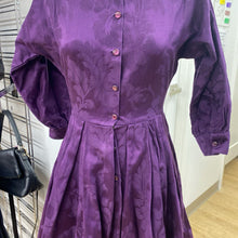 Load image into Gallery viewer, Laura Ashley vintage dress 8 (Fits VERY Small) (Circa 1980s)