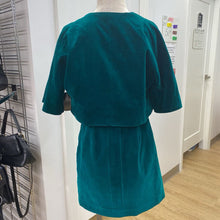 Load image into Gallery viewer, Vintage Green Velour dress jacket set XS (Circa 1960s)
