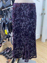 Load image into Gallery viewer, Clothes Muriel Dombret silk/velvet skirt 10