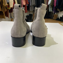Load image into Gallery viewer, Dolce Vita suede ankle boots 8
