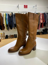 Load image into Gallery viewer, Zara tall leather boots NWT 7.5