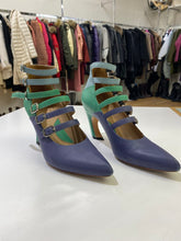 Load image into Gallery viewer, John Fluevog Twist Multistrap Pump 7 (as is)