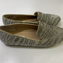 Load image into Gallery viewer, Steve Madden rhinestone flats 7.5