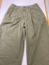 Load image into Gallery viewer, TNA Hudson chino pants 6 NWT