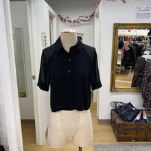 Load image into Gallery viewer, Twik/Simons cropped sheer top XSTwik/Simons cropped sheer top XS