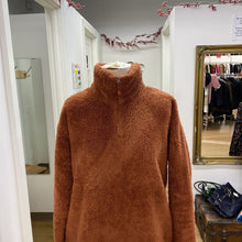 Load image into Gallery viewer, Eddie Bauer fuzzy sweater L