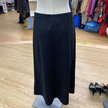 Load image into Gallery viewer, Eileen Fisher knit skirt M